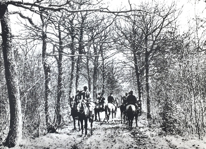 Dans le Cher en mars (1925) - Rallie Saint-Hubert, Equipage Beauchamps, Equipage de Chandaire - Don à la Société de Vènerie